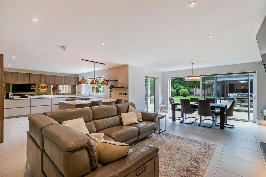 8603837-interior53-800.jpg