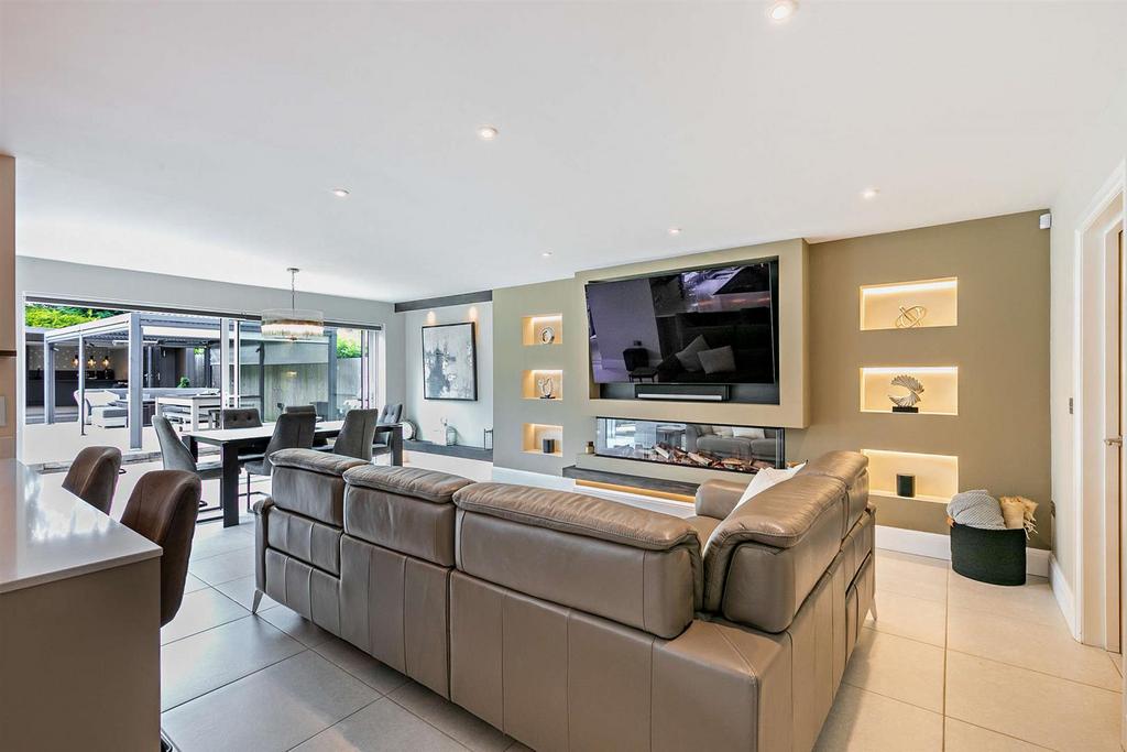 8603837-interior52-800.jpg