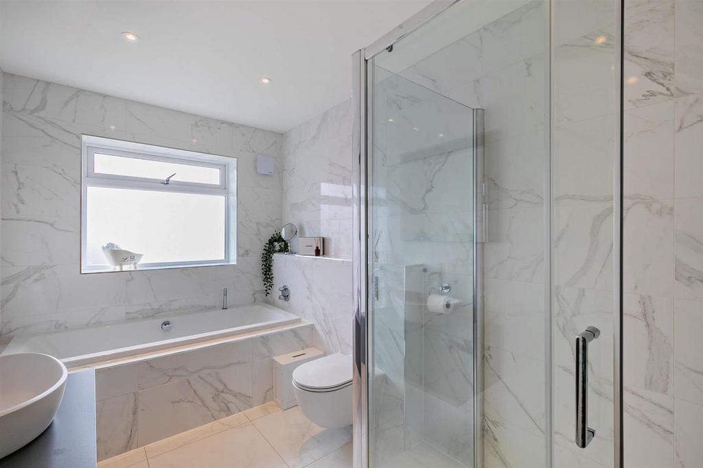 8603837-interior34-800.jpg