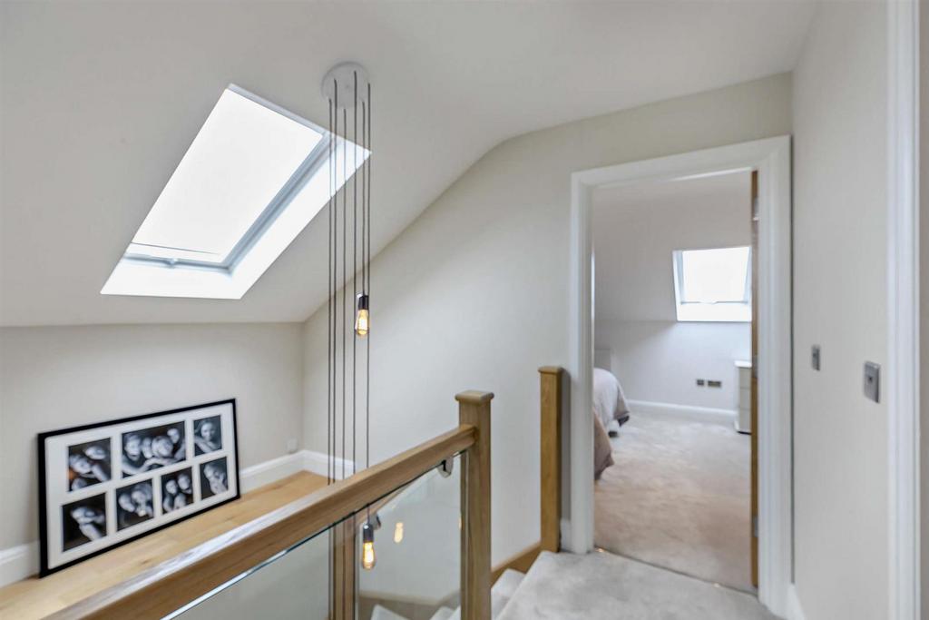 8603837-interior05-800.jpg