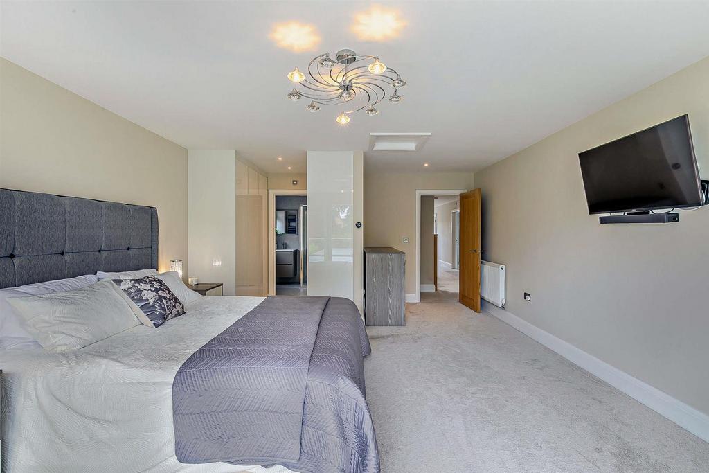 8603837-interior20-800.jpg