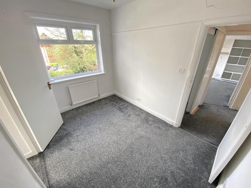 Middle Bedroom 3