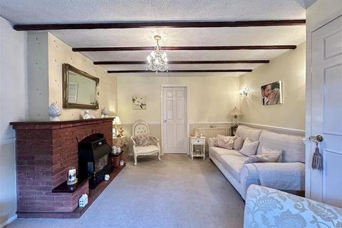 4 bedroom detached house for sale, Sandringham Drive, Rowley Regis