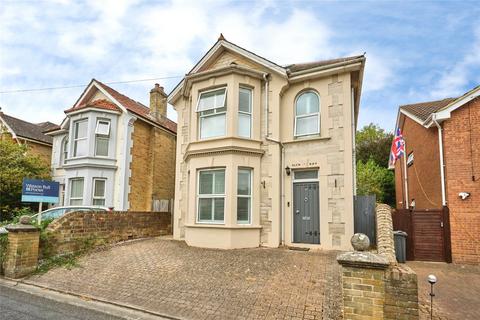4 bedroom detached house for sale, Castle Road, Newport, Isle of Wight, PO30