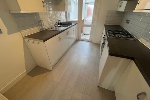 3 bedroom house to rent, Regents Park Road, SOUTHAMPTON
