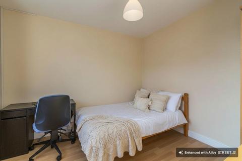 undefined, Princess Avenue, Beeston, NG9