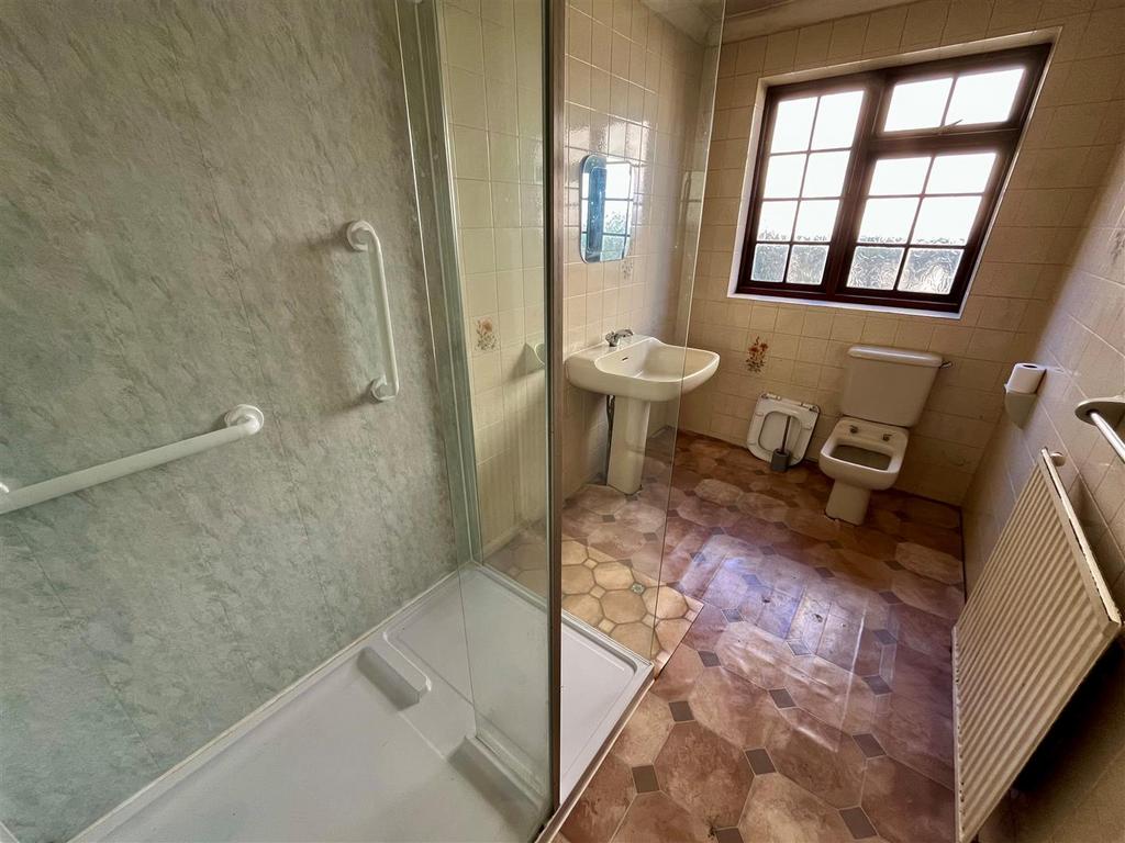Shower Room Image.jpg