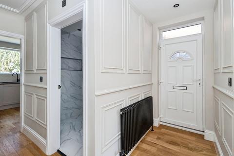 undefined, Richmond Close, Mossley, Ashton-under-Lyne, Greater Manchester, OL5