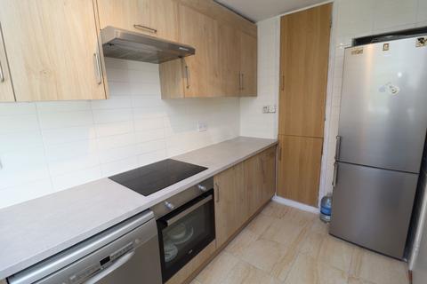 2 bedroom apartment to rent, Slippers Place, Bermondsey SE16