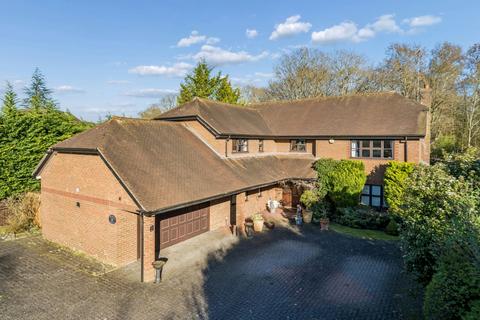 6 bedroom detached house for sale, Collum Green Road, Farnham Common, Buckinghamshire