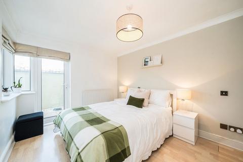 1 bedroom flat for sale, Rubens Place, London SW4
