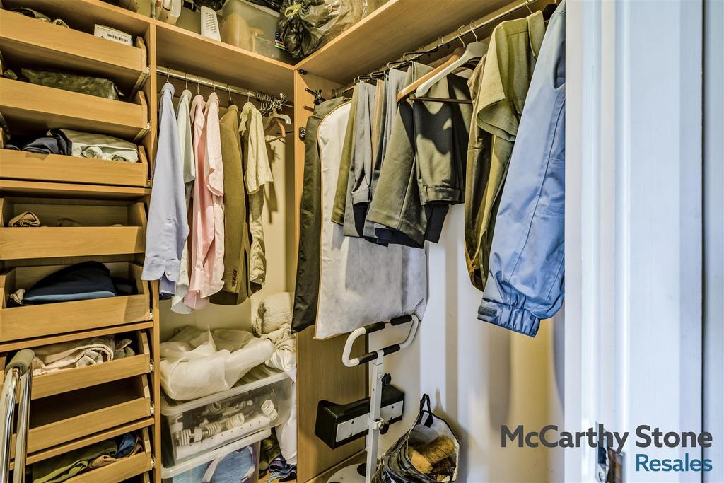 8681532-interior16.jpg