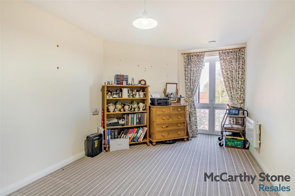8681532-interior06.jpg