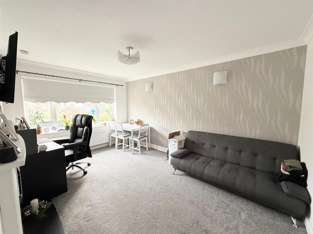 Living Room.jpg
