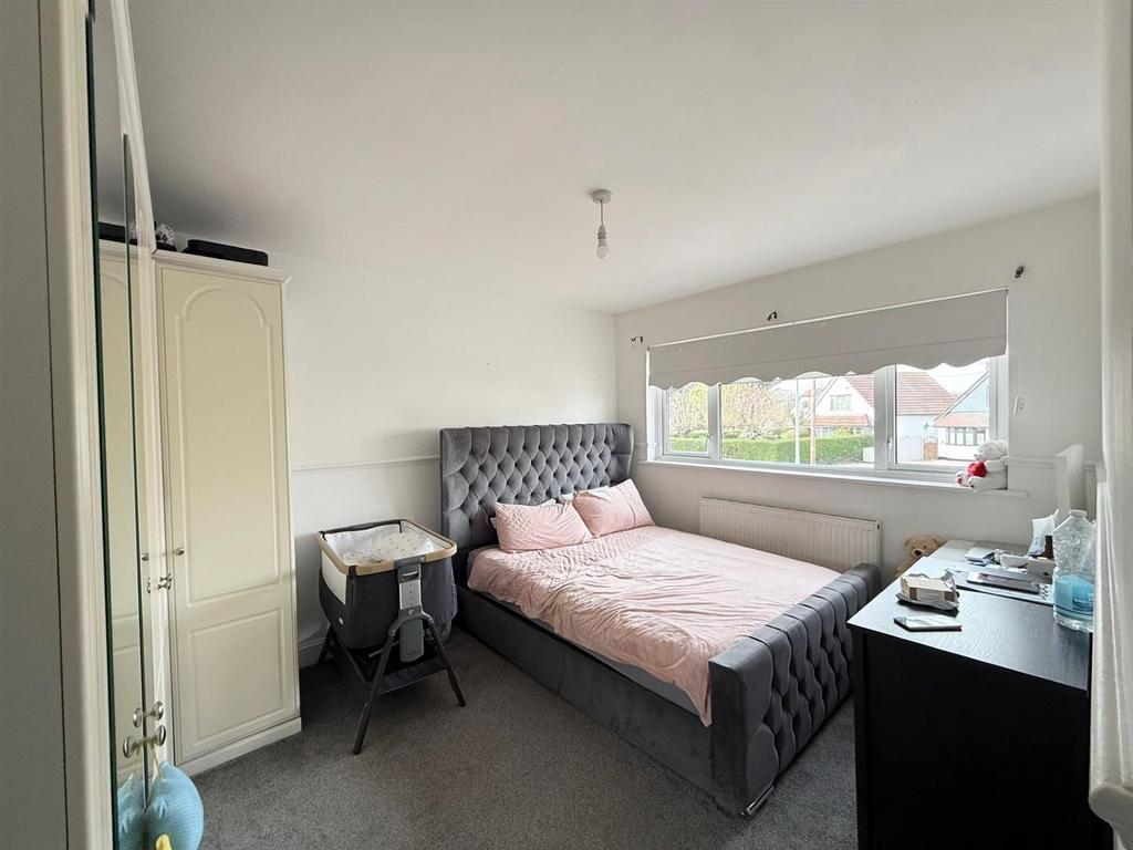Bedroom.jpg