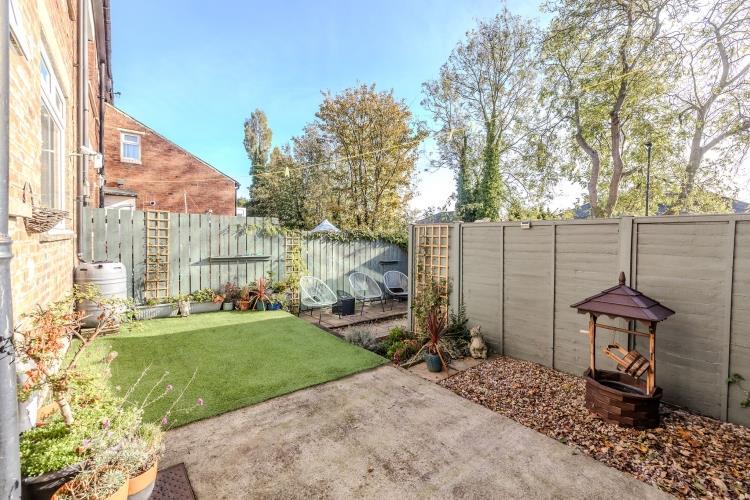 I.107 Verne Road NE297 LS-20