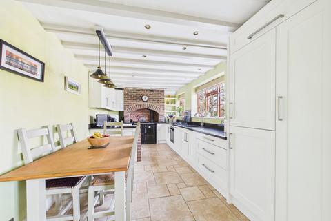 undefined, Green Street, Horsham RH13