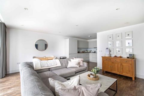 2 bedroom flat for sale, Brighton Road, Worthing