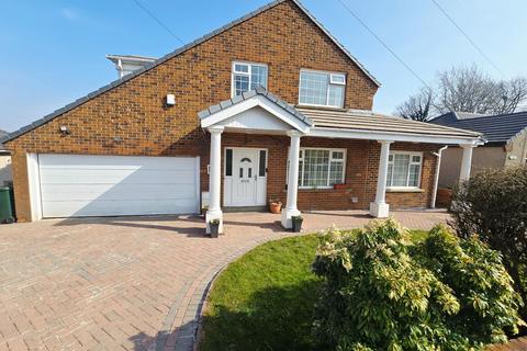 5 bedroom detached house for sale, Brayshaw Drive, Bradford, BD7