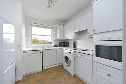 undefined, High Street, Stocklund Square Maisonettes, GU6