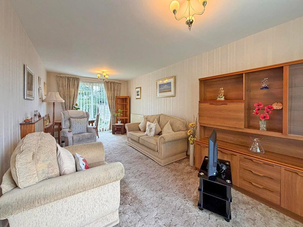 Living/Dining Room