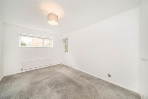undefined, Rivermead, Kingston Upon Thames KT1