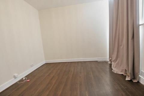 2 bedroom apartment to rent, Colchester Road, London E10