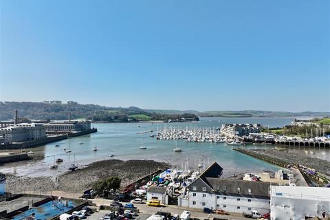 undefined, Strand Street, Plymouth PL1