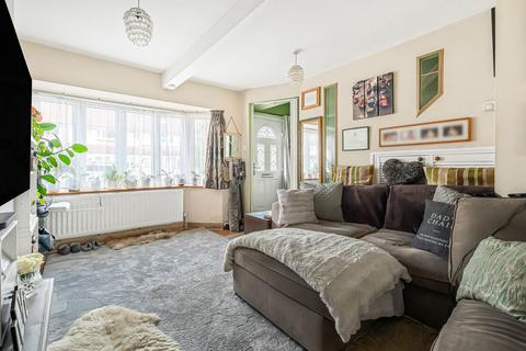 2 bedroom end of terrace house for sale, The Alders, Feltham, TW13