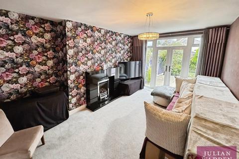 3 bedroom semi-detached house for sale, Queensway, East Didsbury, Manchester, M19