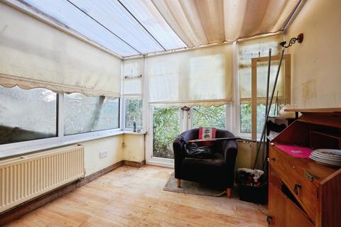 3 bedroom semi-detached house for sale, Herbert Road, Salisbury