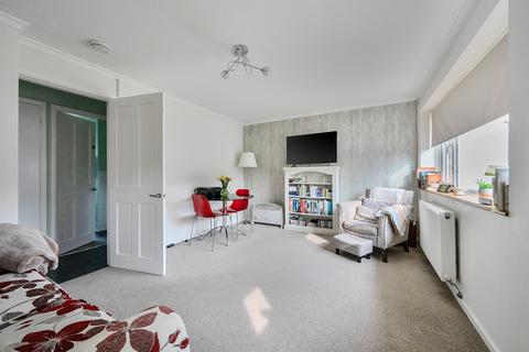 1 bedroom maisonette for sale, Chase Side, Enfield