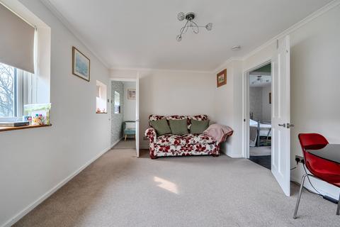 1 bedroom maisonette for sale, Chase Side, Enfield