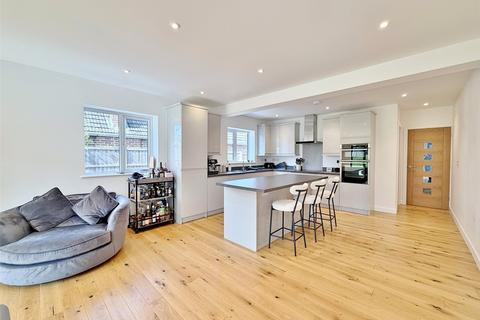 4 bedroom bungalow for sale, Kingsway, Ferndown, Dorset, BH22
