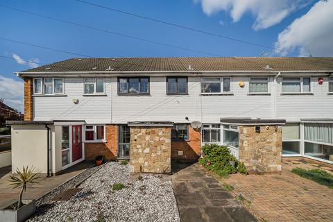 3 bedroom terraced house for sale, Hendon Terrace, Chertsey Road, Ashford, TW15
