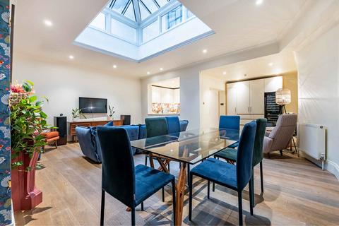 Westbourne Terrace, London, W2