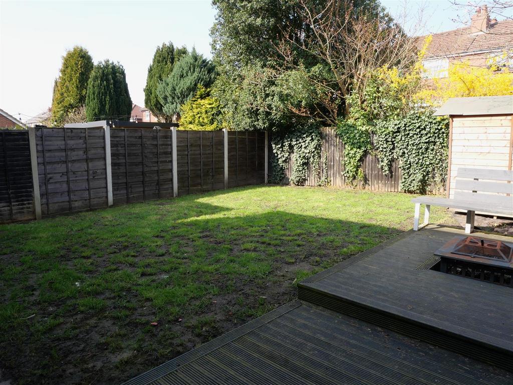 Rear garden 2.JPG
