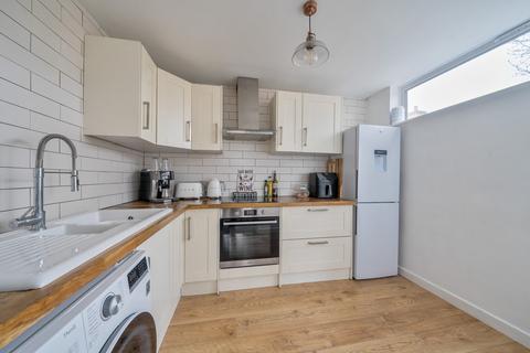 1 bedroom apartment for sale, Blackborough Road, Surrey RH2