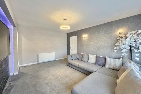 3 bedroom semi-detached house for sale, Rutherford Place, South Shore FY4