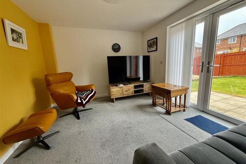 2 bedroom semi-detached house for sale, Iris Grove, Darlington