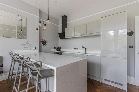 2 bedroom apartment for sale, Cathedral Road, Cardiff CF11