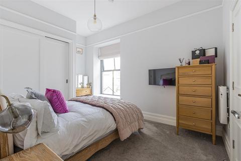2 bedroom apartment for sale, Cathedral Road, Cardiff CF11