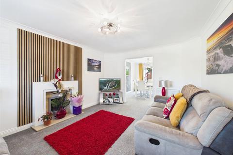 undefined, Elizabeth Road, Cornwall EX23