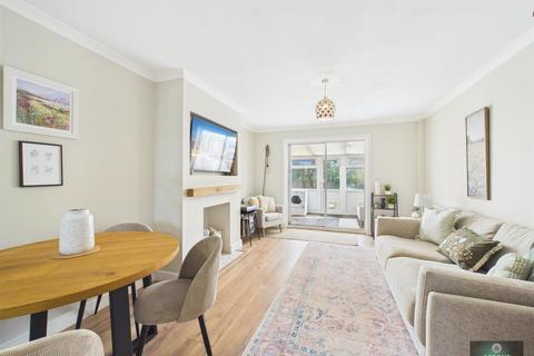 undefined, Troon Close, Crawley RH11