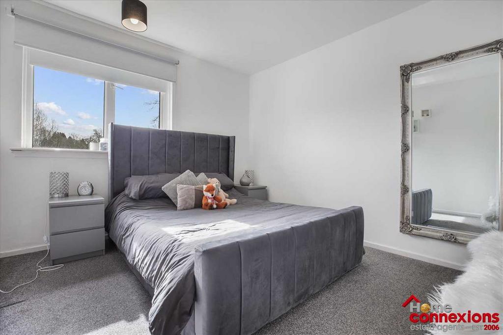 Bedroom One (1)