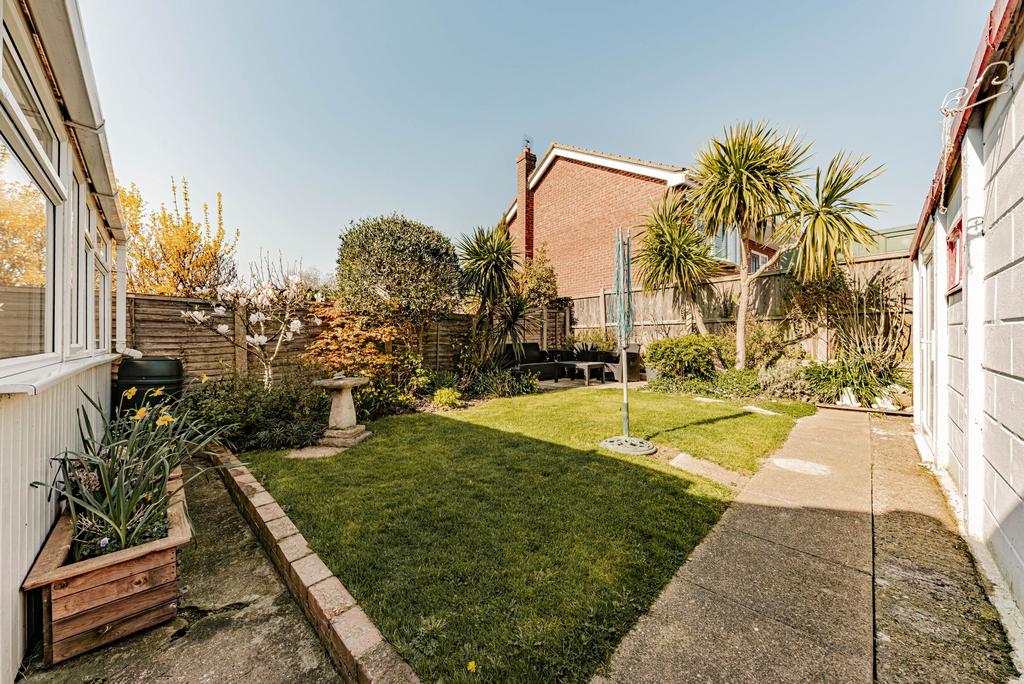 Rear Garden (2)