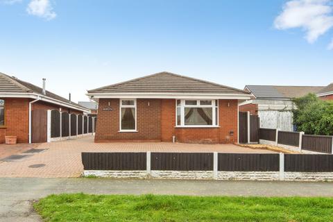 3 bedroom detached bungalow for sale, Ince Lane, Elton, Chester