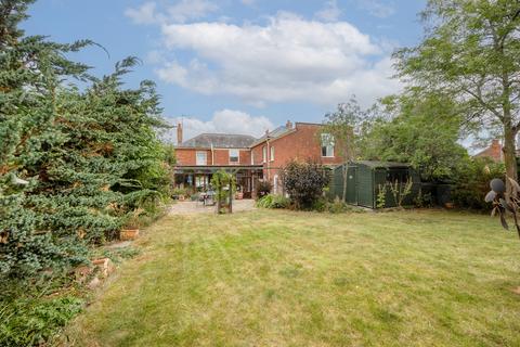 5 bedroom detached house for sale, Fairfield Road, Saxmundham