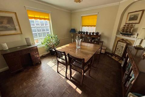 4 bedroom detached house for sale, Roch Avenue, Edgware, HA8