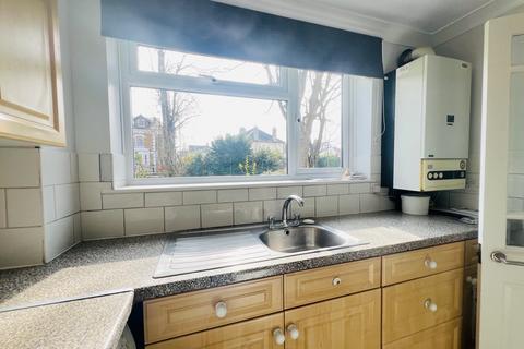2 bedroom apartment to rent, Clive House, Croydon, CR0